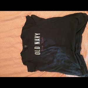 Old navy tshirt